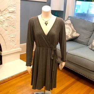 H & M Basic Dress New With Tags 🛍